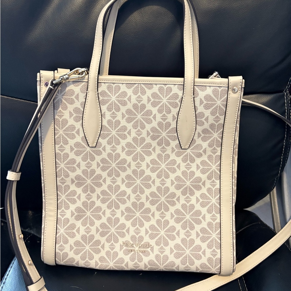 Kate spade ♠️ Cream Structured Tote Bag with Monogram Design